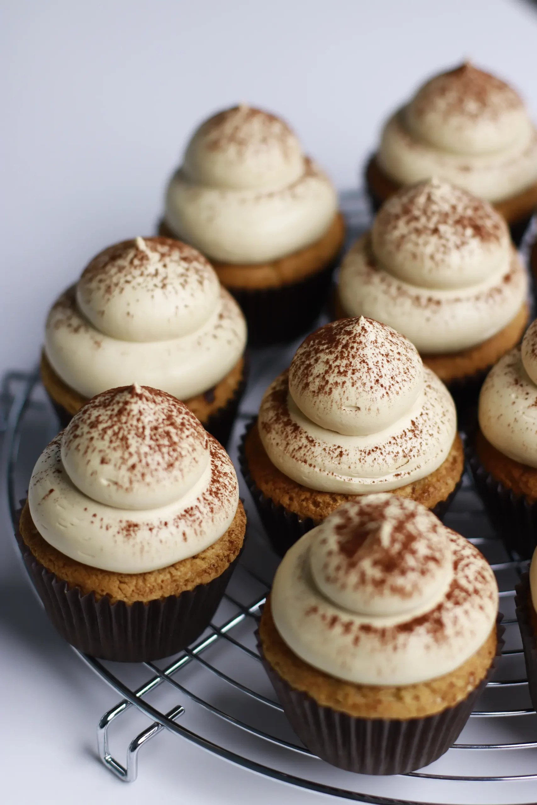 Kavos keksiukų su baileys likerio įdaru receptas