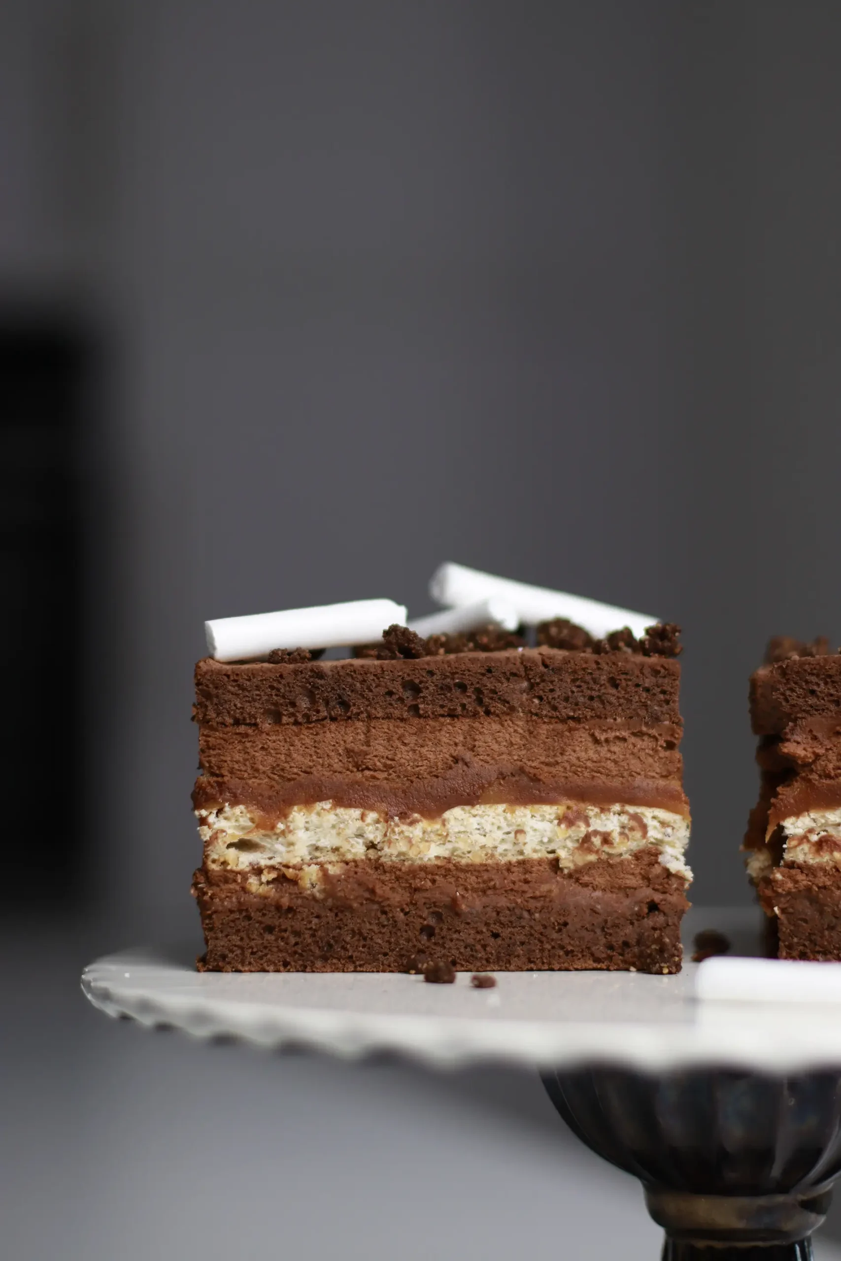 Šokoladinio torto su riešutiniu morengu receptas