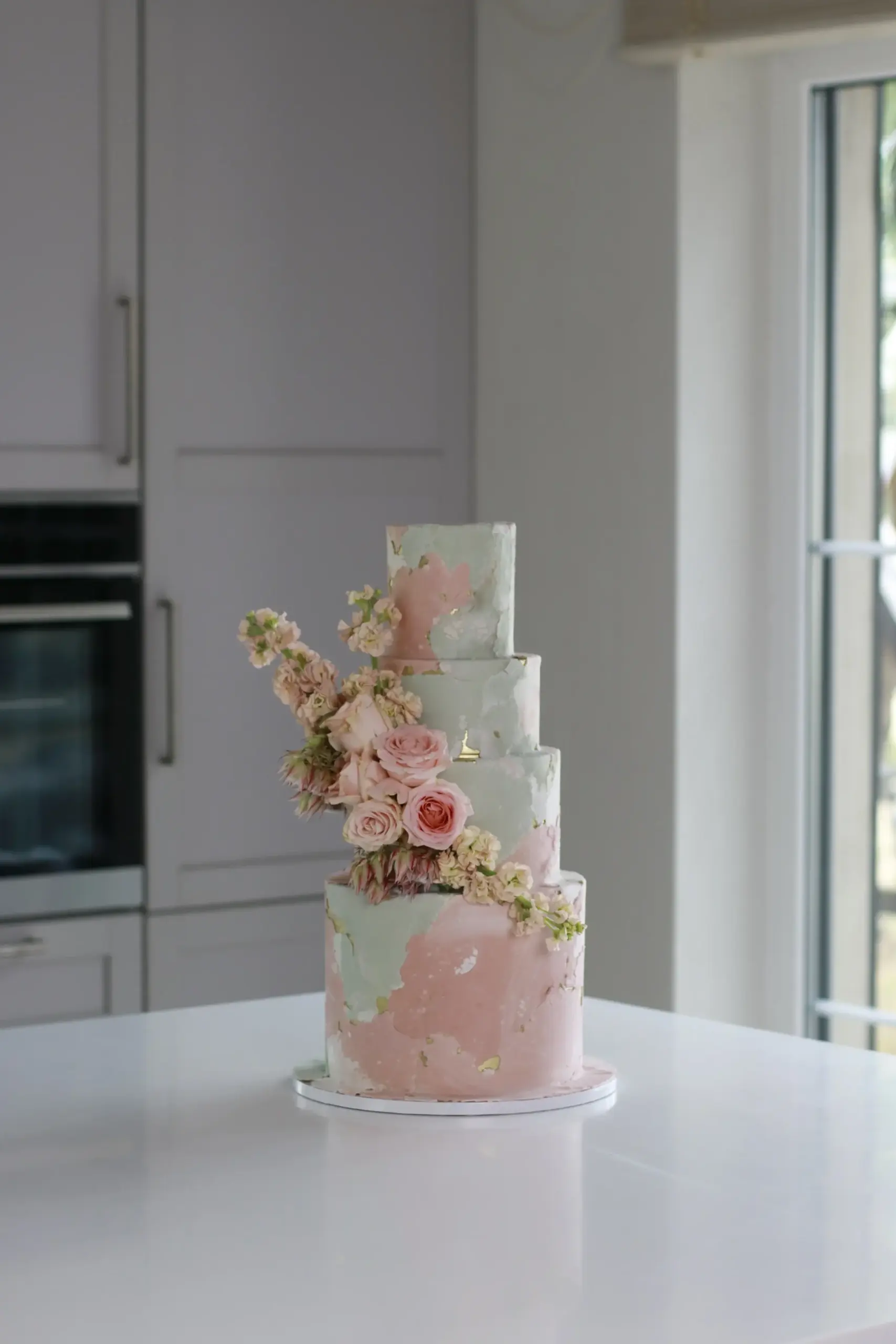 Vestuvinis tortas Kvepia džiaugsmu